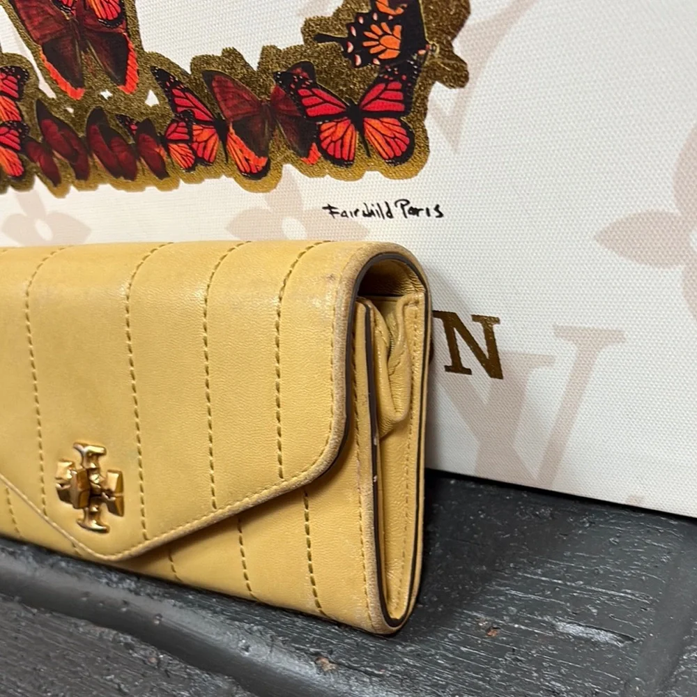 Tory Burch Kira Leather Envelope Wallet